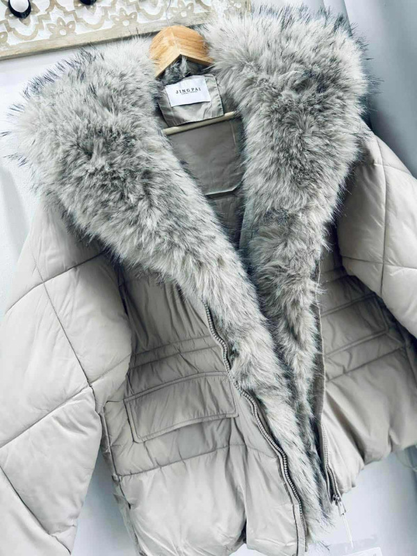 Zimná bunda s kožušinkou