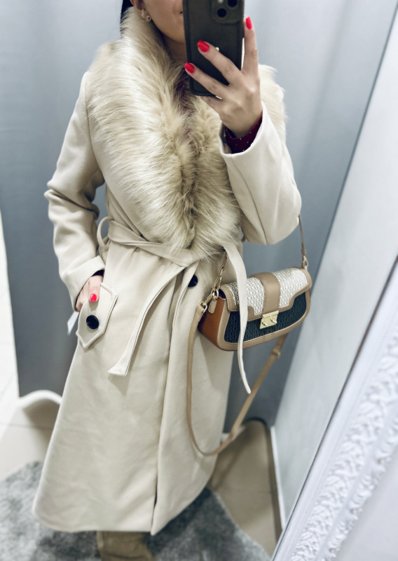 Dlhší kabát s kožušinkou 3