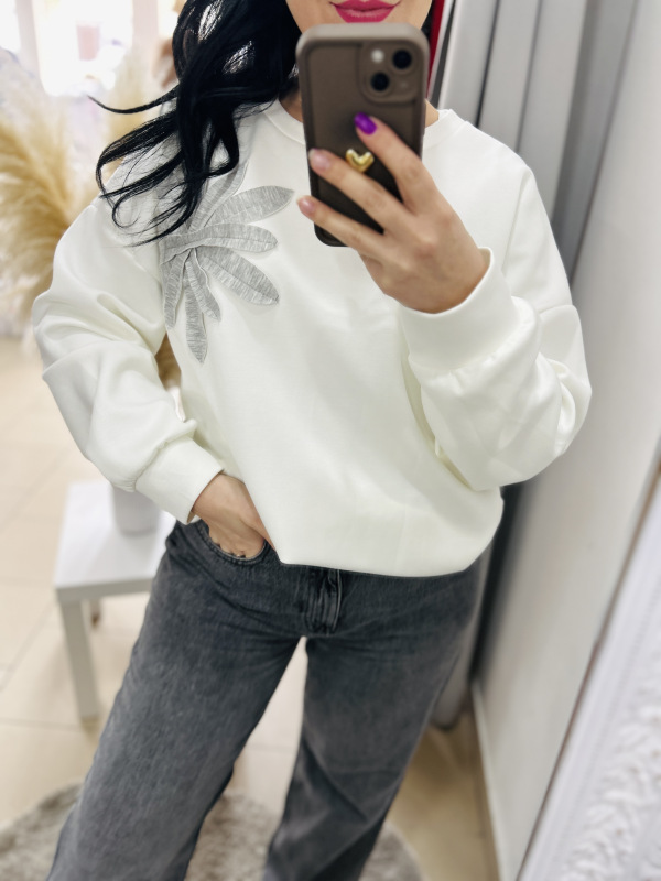 Pohodlná mikina Astra 4