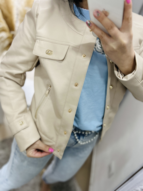 Béžová koženková bundička 4