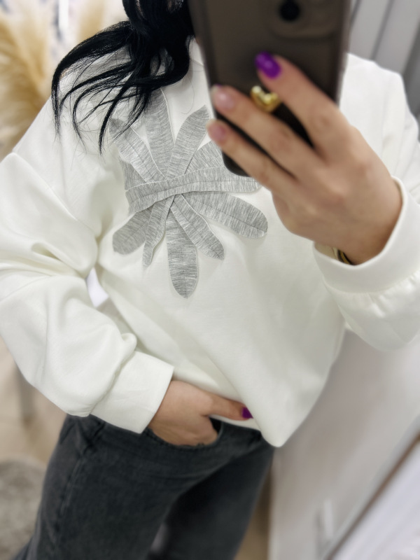 Pohodlná mikina Astra 5