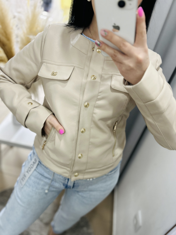 Béžová koženková bundička 2