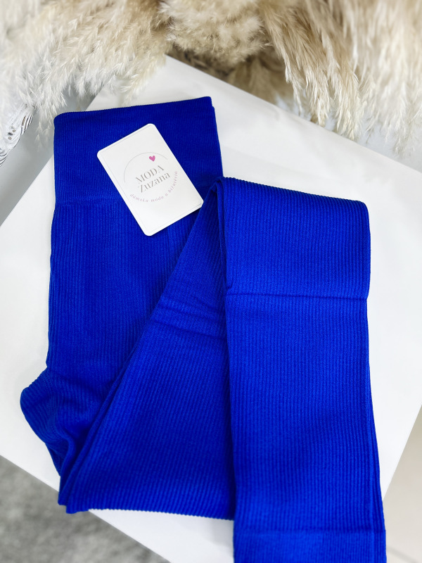 Rebrované legíny s push-up efektom 2