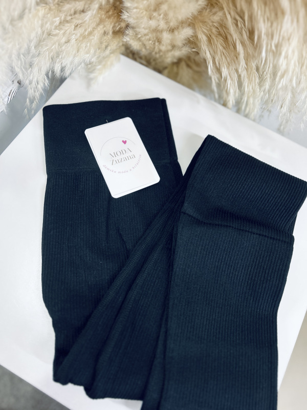 Rebrované legíny s push-up efektom 1