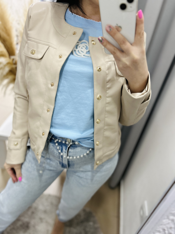 Béžová koženková bundička