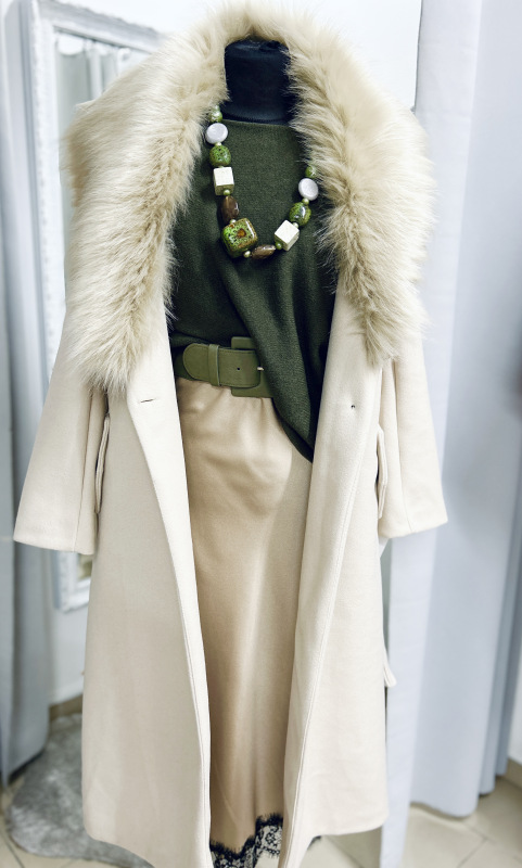 Dlhší kabát s kožušinkou 13