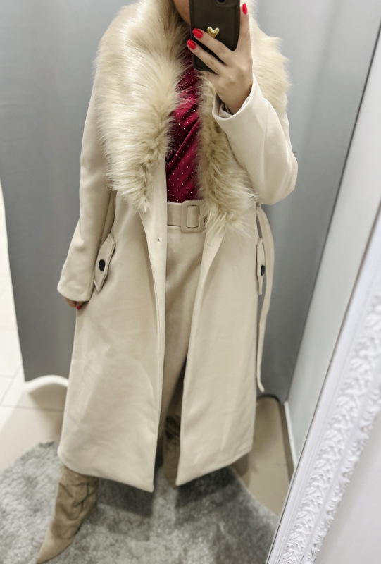 Dlhší kabát s kožušinkou 8