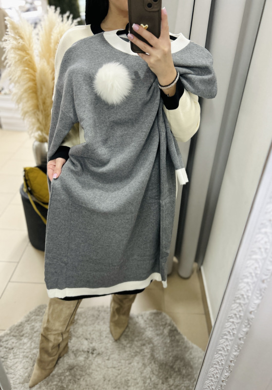 Úpletové šaty s brošňou 5