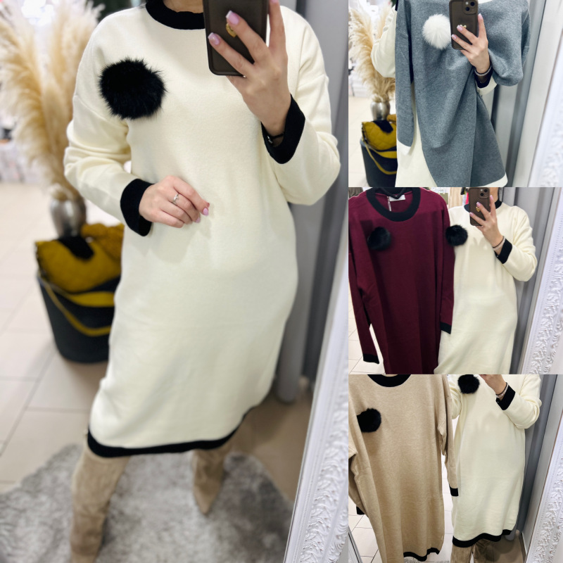 Úpletové šaty s brošňou