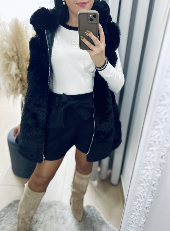 Semišové kraťasy s opaskom 2