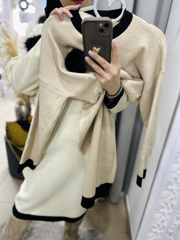 Úpletové šaty s brošňou 7