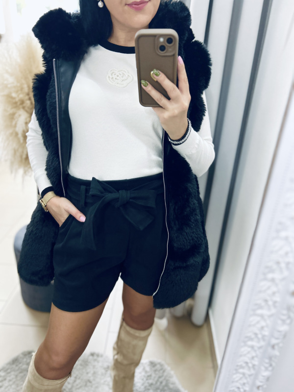 Semišové kraťasy s opaskom 1