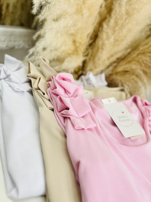 Zdobený rebrovaný top 7