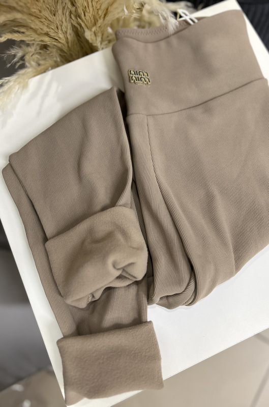 Zateplené legíny Mia 4