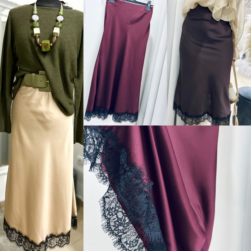 Saténová sukňa s krajkou