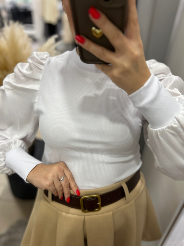 Rebrovaný top so satenovými rukávmi 7