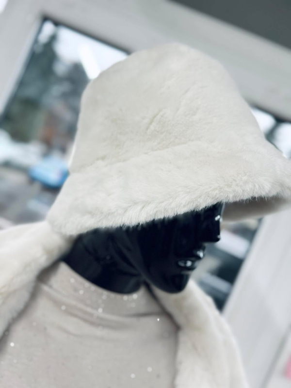 Chlpatý klobúčik 10