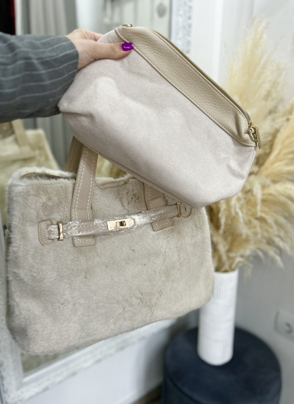 Béžová kabelka s kožušinkou