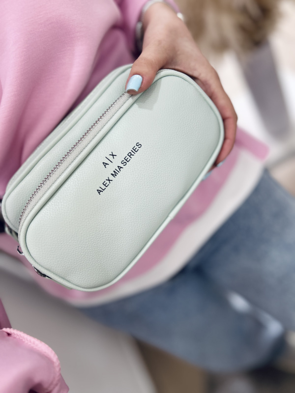 Ľadvinka v mint farbe