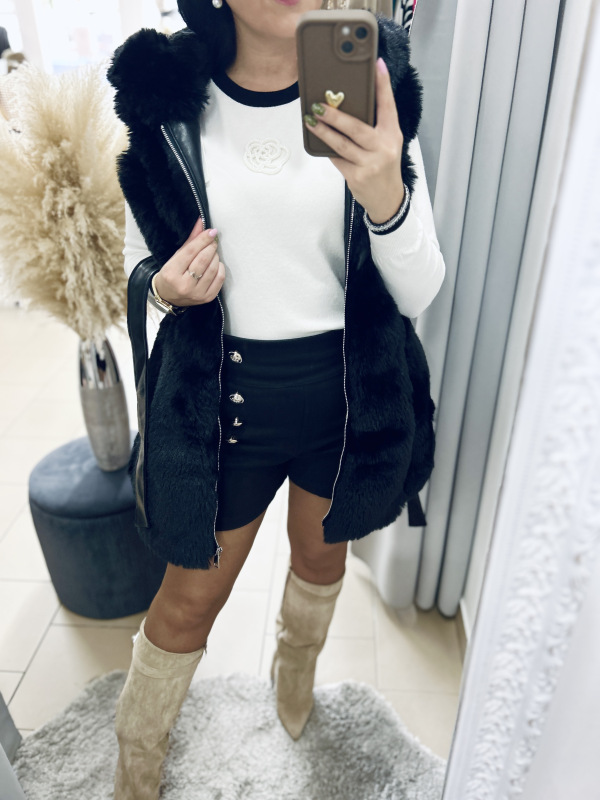 Kožušinková vesta s kapucňou