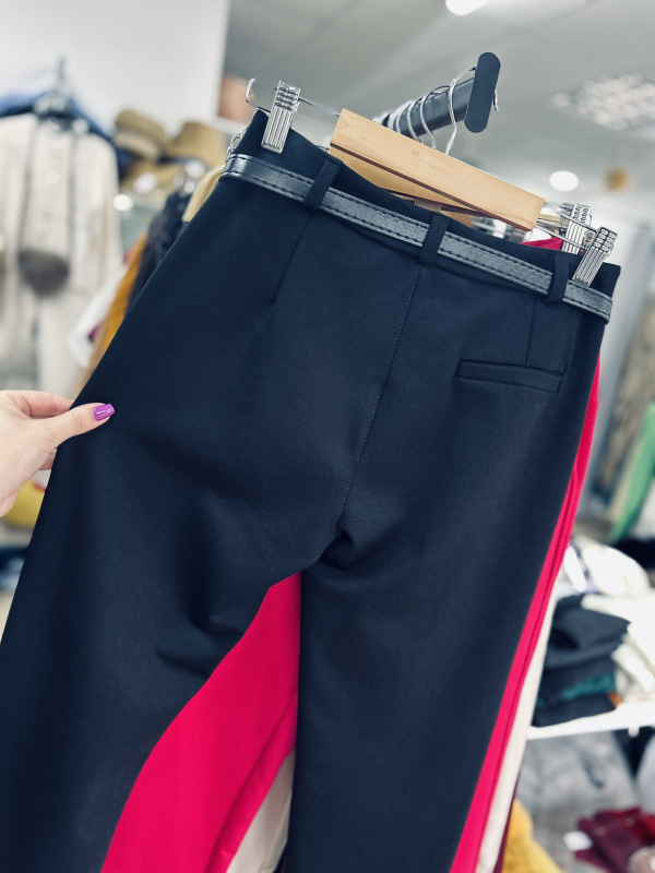 Čierne nohavice jeseň/zima 2