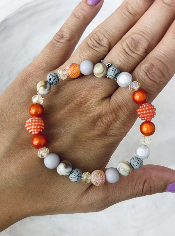 Handmade ORANGE náramok