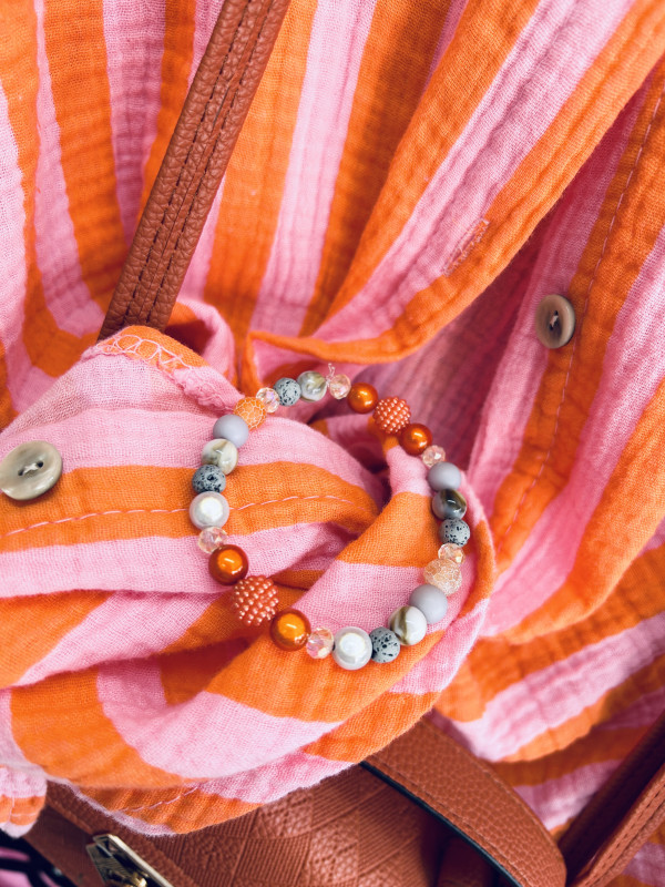 Handmade ORANGE náramok 2