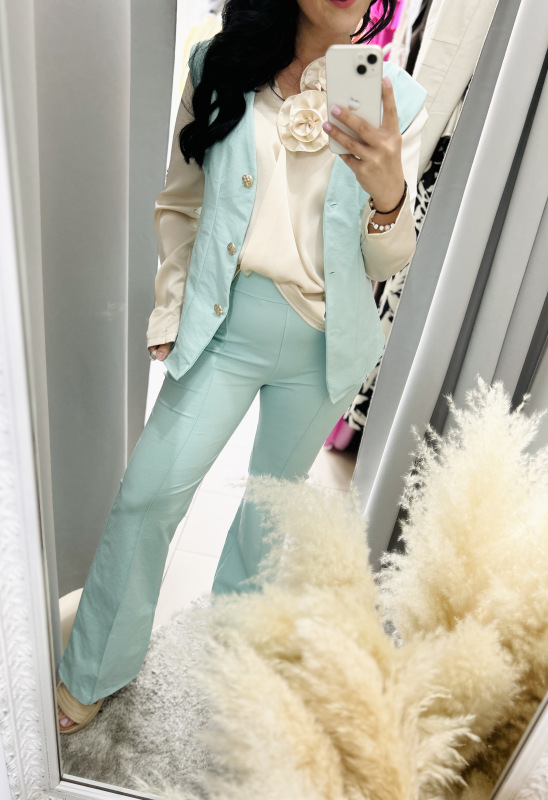 Mentolový komplet vesta + nohavice 7