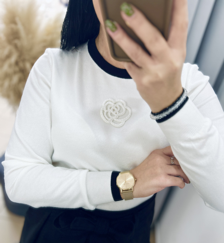 Jemný svetrík so zdobením 7