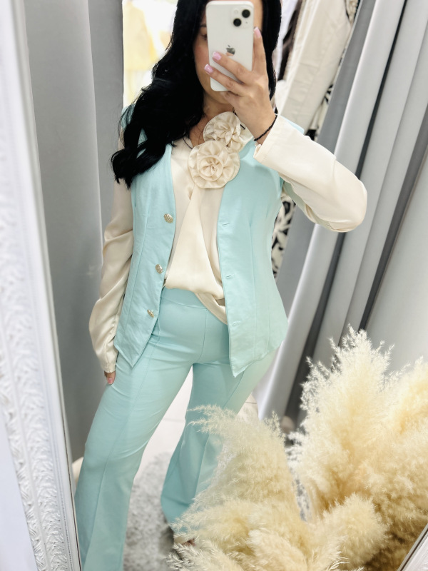 Mentolový komplet vesta + nohavice 8