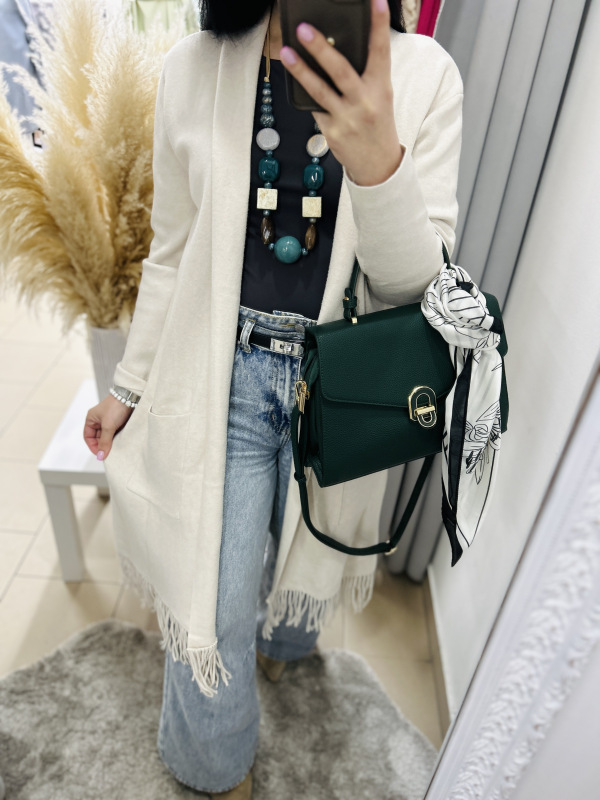 Béžový kardigán 3